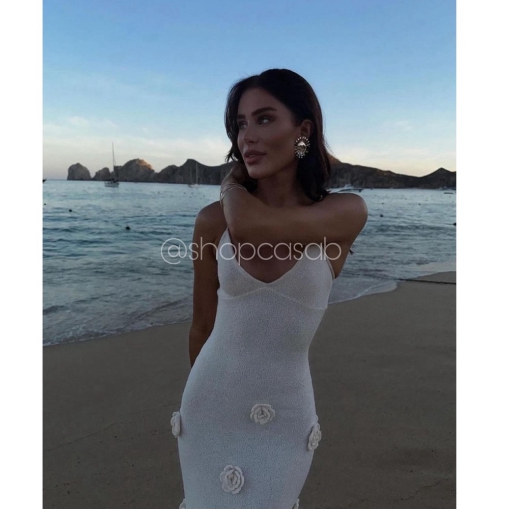 NEW to CASA B💫 The Camellia Crochet Flower aplique Knit Maxi Dress - Picture 3 of 6